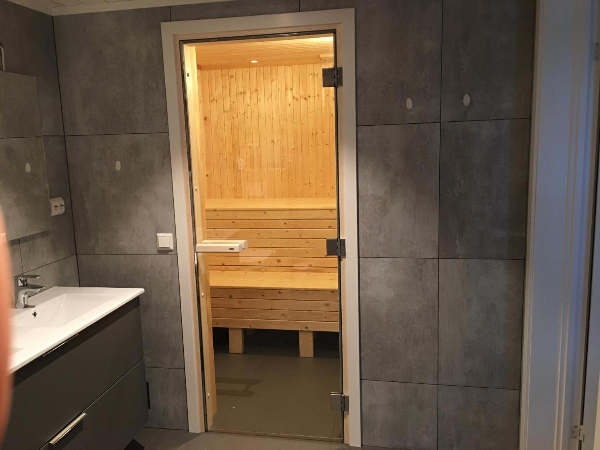 Exclusive Funkis Cabin, Lake View, Rooftop Terrace, Jacuzzi, Sauna, Close To Golf And Alpine Vradal Exterior photo