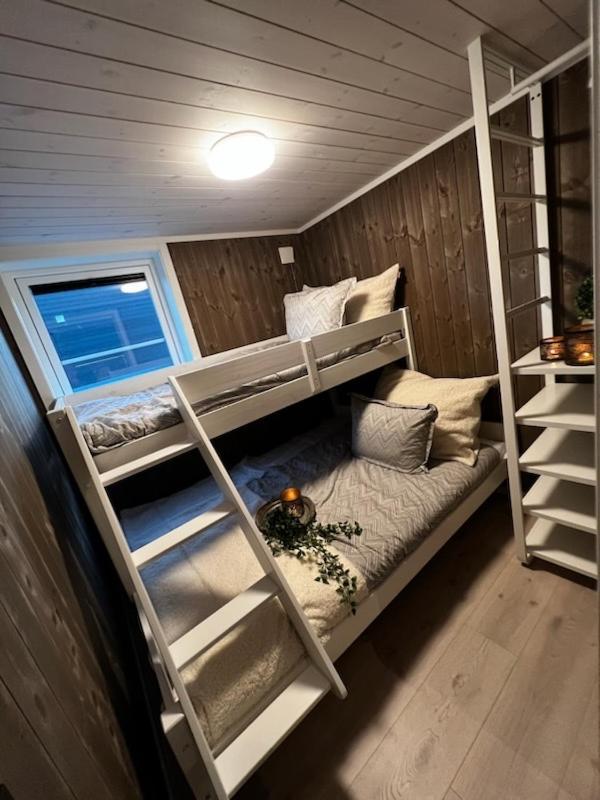 Exclusive Funkis Cabin, Lake View, Rooftop Terrace, Jacuzzi, Sauna, Close To Golf And Alpine Vradal Exterior photo